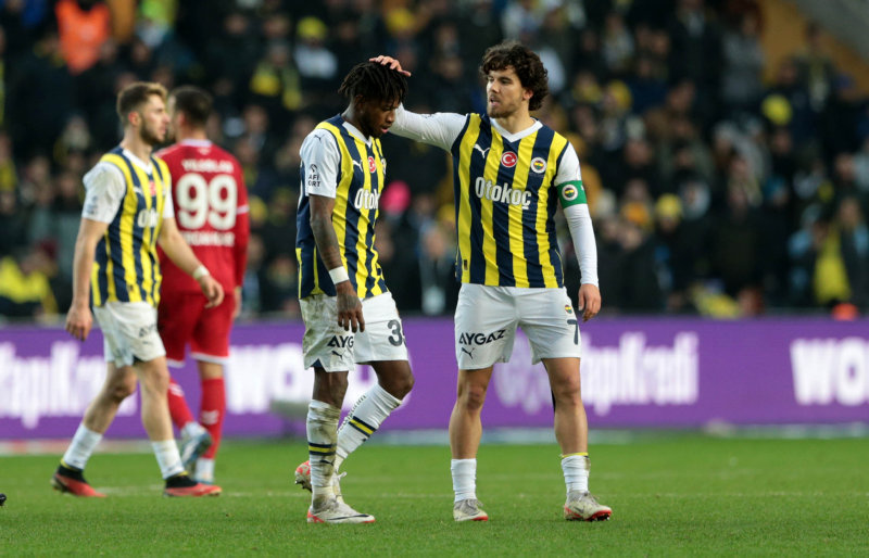 FENERBAHÇE HABERLERİ - İsmail Kartal’dan yıldız isme özel görev! Fred’in yokluğunda...