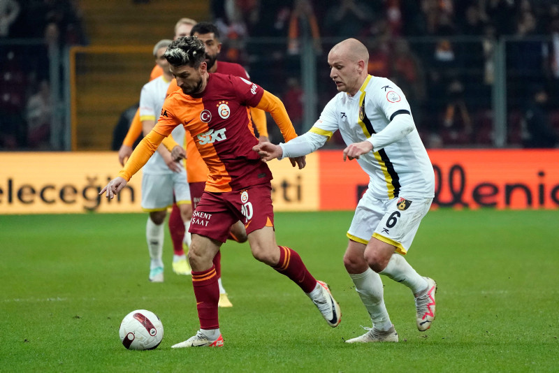 TRANSFER HABERLERİ: Galatasaray’da Sacha Boey rekorla gidiyor! Bayern Münih için sağlık kontrolünden geçecek