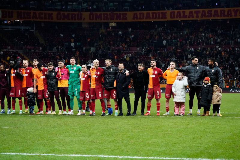 TRANSFER HABERİ: Galatasaray’a yeni Sacha Boey! Scout ekibi keşfetti
