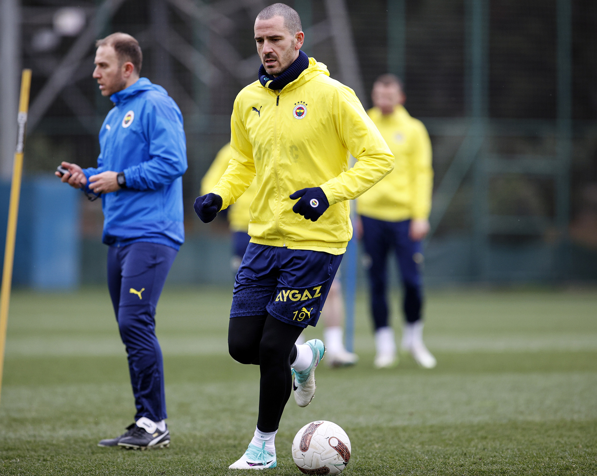 TRANSFER HABERİ: Fenerbahçe’de beklenen son! Yönetim ’kendine kulüp bul’ dedi