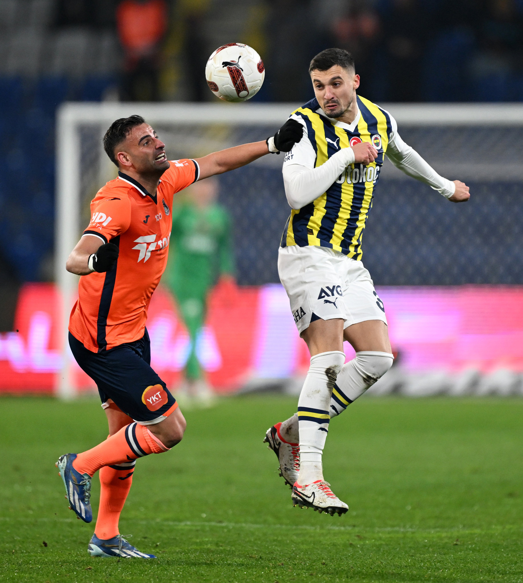 TRANSFER HABERİ: Fenerbahçe’de beklenen son! Yönetim ’kendine kulüp bul’ dedi