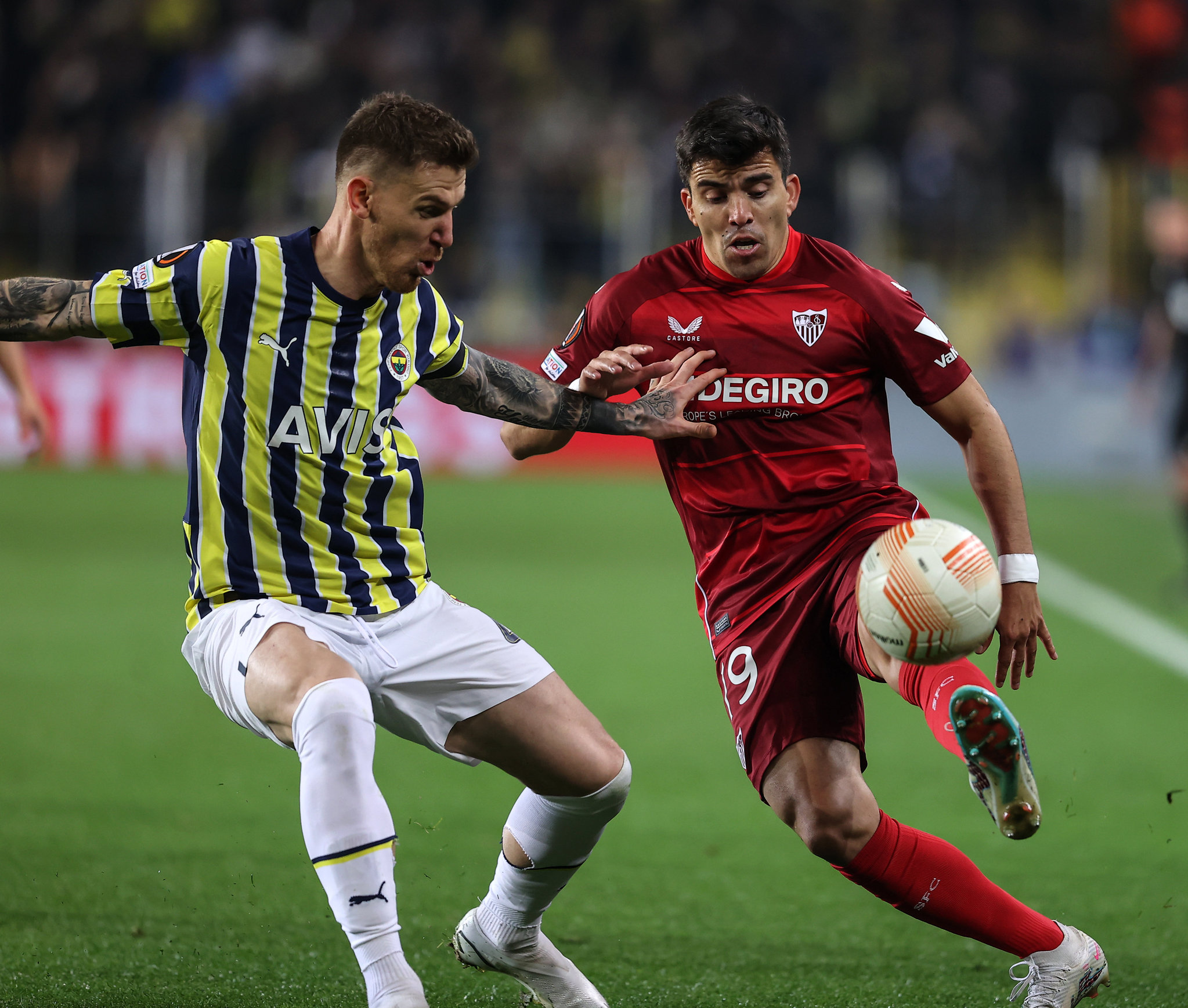 TRANSFER HABERİ: Fenerbahçe’de beklenen son! Yönetim ’kendine kulüp bul’ dedi