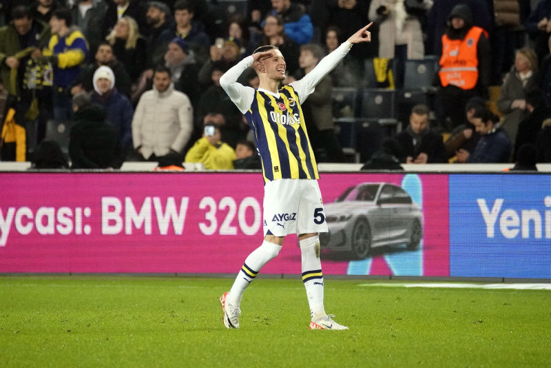 TRANSFER HABERLERİ - İngilizler peşinde! Fenerbahçe’nin yıldız ismine yeni talip