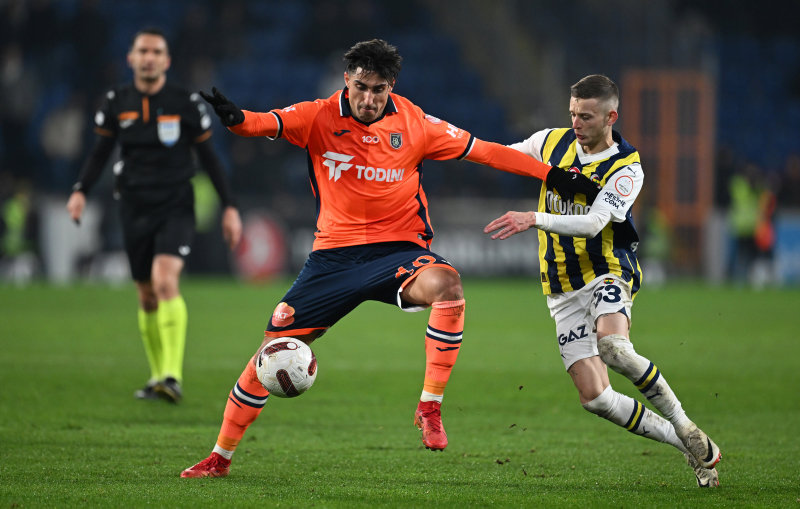 TRANSFER HABERLERİ - İngilizler peşinde! Fenerbahçe’nin yıldız ismine yeni talip