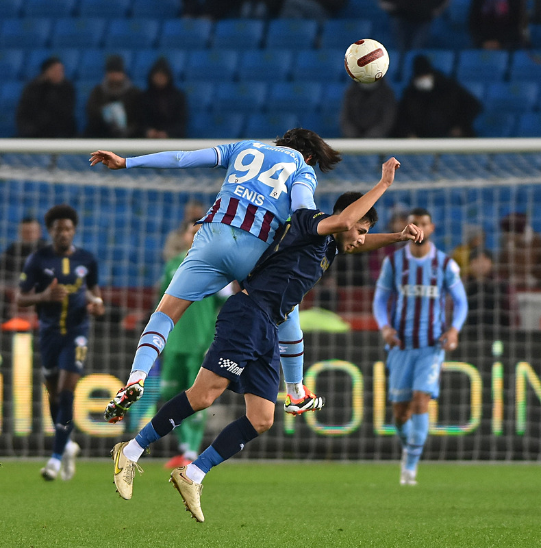 Spor yazarları Trabzonspor - Kasımpaşa maçını yorumladı! Yenilgiye mazeret üretmek...
