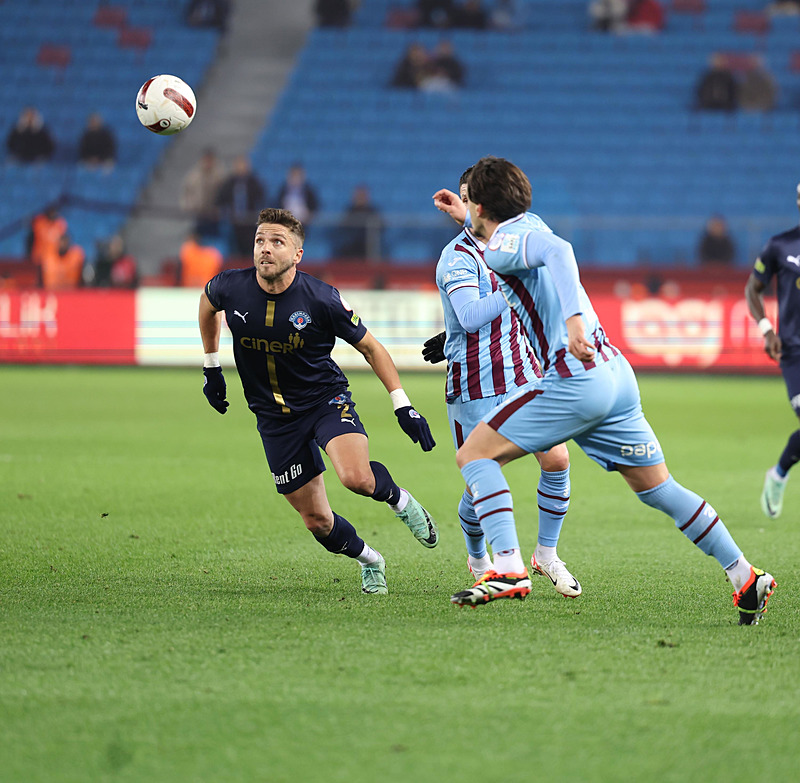 Spor yazarları Trabzonspor - Kasımpaşa maçını yorumladı! Yenilgiye mazeret üretmek...