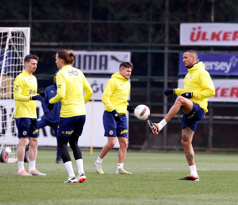 Yıldız isim Fenerbahçe’ye dönüyor! Transfer an meselesi