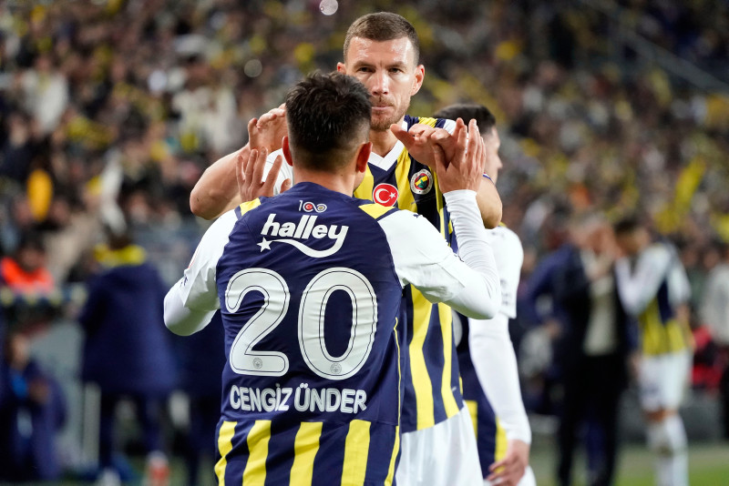 Yıldız isim Fenerbahçe’ye dönüyor! Transfer an meselesi