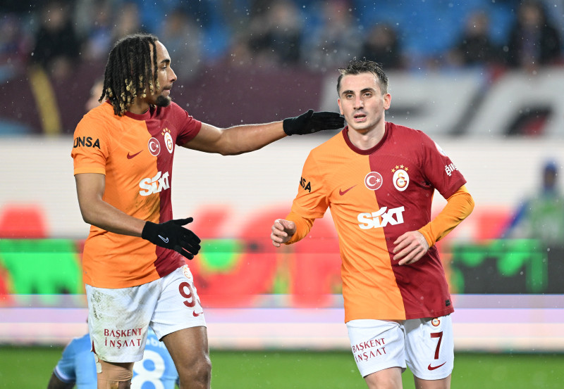 TRANSFER HABERİ | Galatasaray’a piyango vurdu! Cimbom’un 3 yıldızının peşindeler