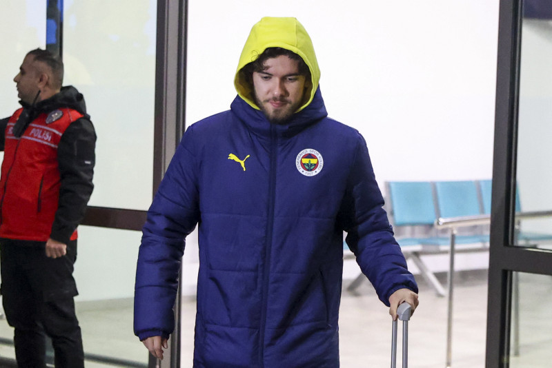 Fenerbahçe’de flaş Ferdi Kadıoğlu gelişmesi! Bunu kimse beklemiyordu