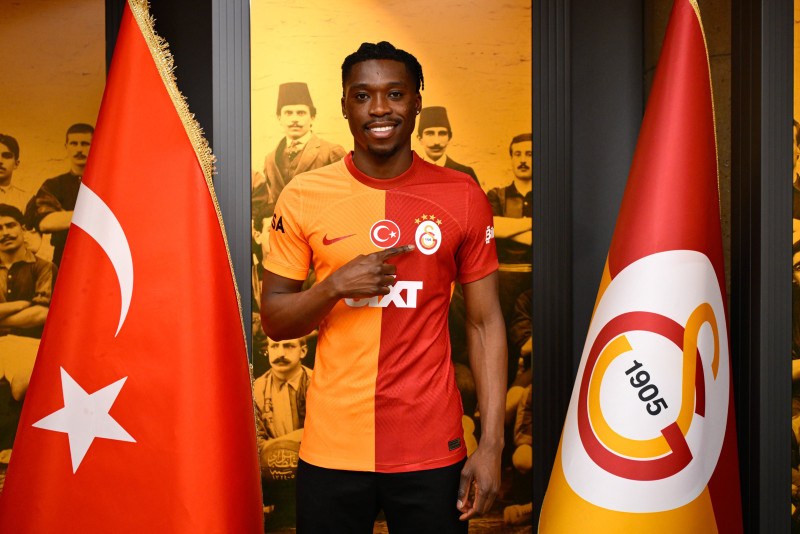 TRANSFER HABERİ: Galatasaray yeni kanadını buldu! Haziranda gelecek