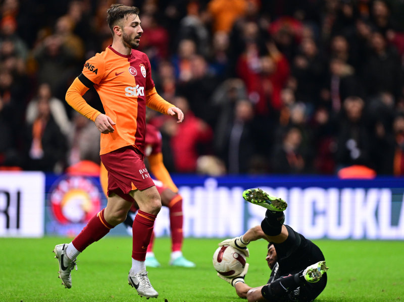 TRANSFER HABERİ | Galatasaray’ın futbolcusuna 3 talip birden! Paylaşılamıyor