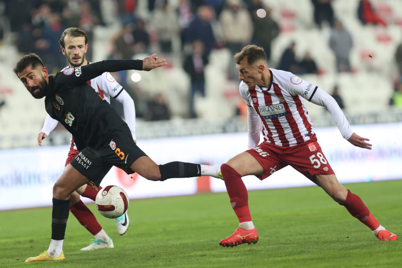 Galatasaray’da Derrick Köhn sürprizi! Özel olarak...