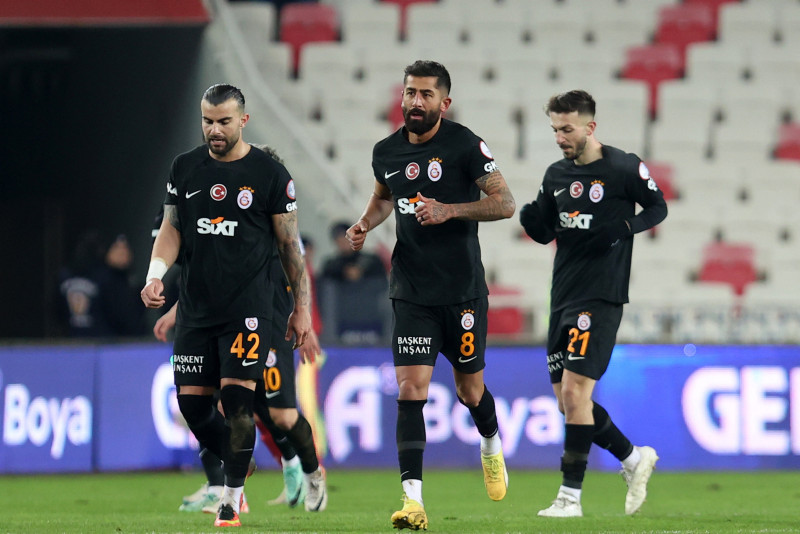 Galatasaray’da Derrick Köhn sürprizi! Özel olarak...