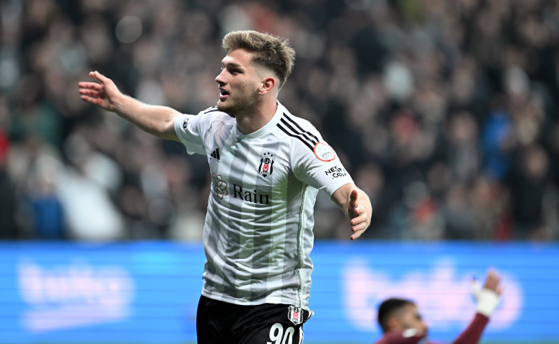 Semih Kılıçsoy’un menajerinden transfer sözleri! Dortmund’la anılıyordu...