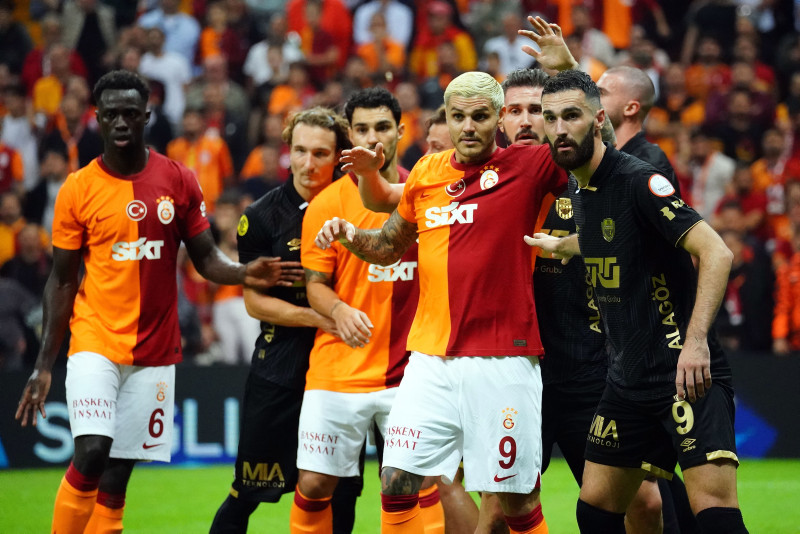 TRANSFER HABERLERİ: Beklenen gerçekleşmedi! Galatasaray umduğunu bulamadı