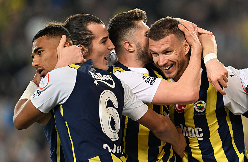 Fenerbahçe’de hedef liderlik! İşte Kanarya’nın zirve planı