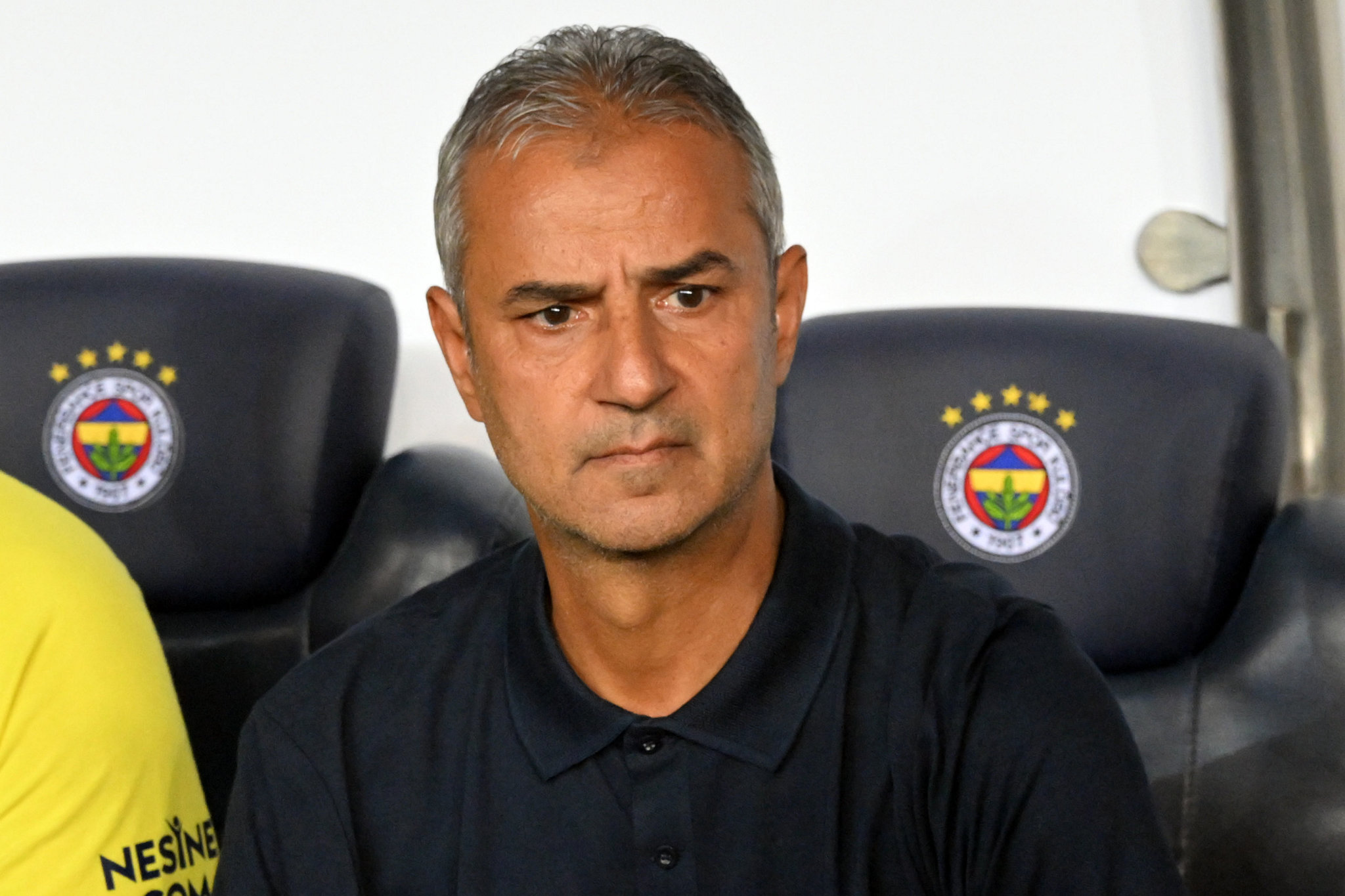 FENERBAHÇE HABERİ: İsmail Kartal’dan radikal karar! Kadro değişiyor