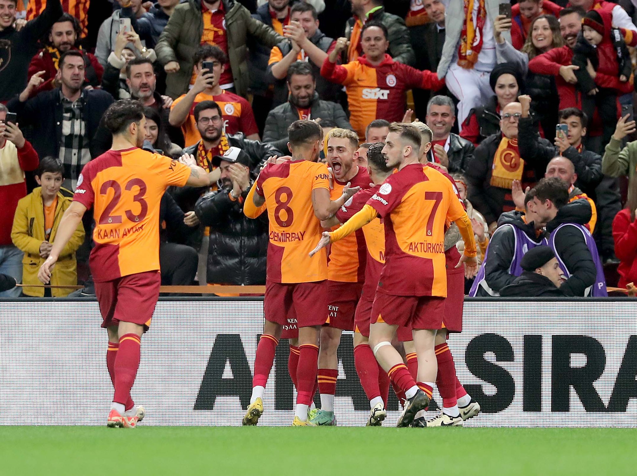 Galatasaray Avrupa’da servet kazandı! İşte kasaya giren rakam