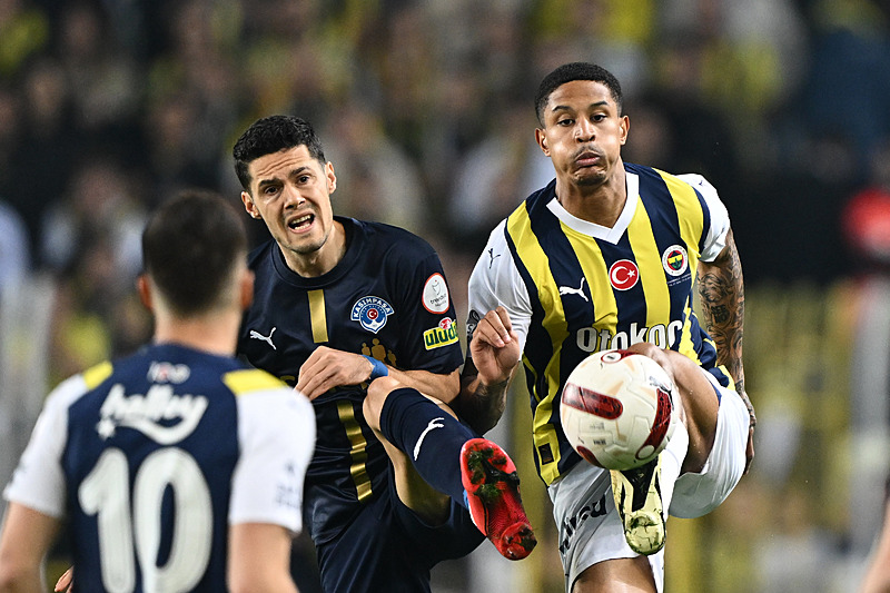 Spor yazarları Fenerbahçe - Kasımpaşa maçını yorumladı! Rahat değil gerginler