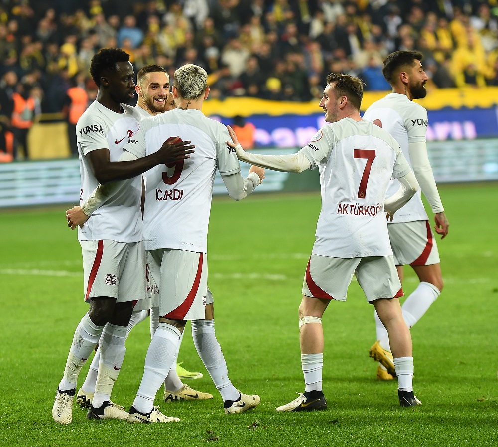 Galatasaray liderlik peşinde! İşte Okan Buruk’un Bitexen Antalyaspor maçı muhtemel 11’i