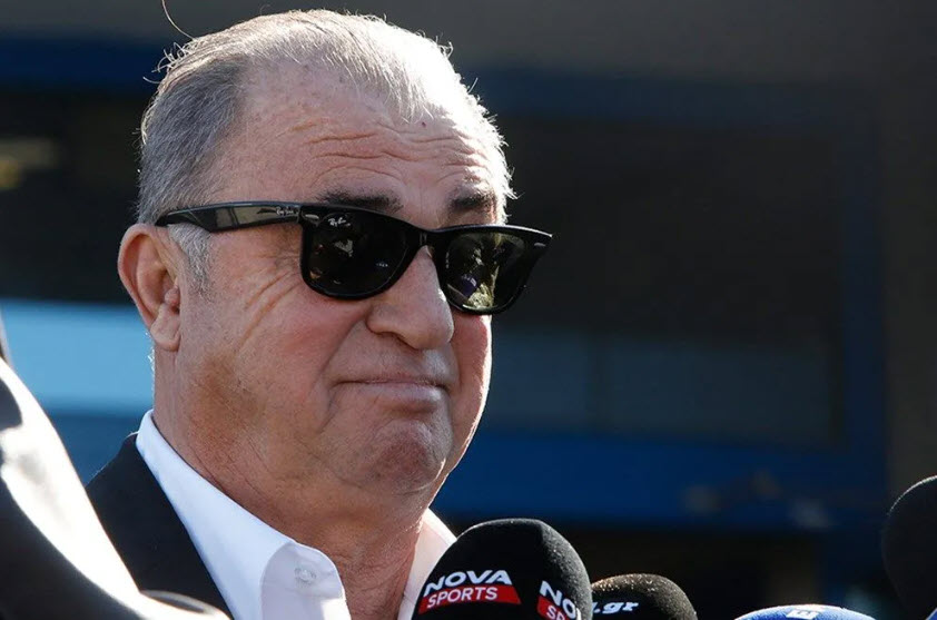 Yunanistan’da Panathinaikos taraftarı isyan etti! Fatih Terim gönderilsin