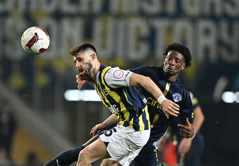 Fenerbahçe yarı final peşinde! İşte İsmail Kartal’ın Ankaragücü muhtemel 11’i