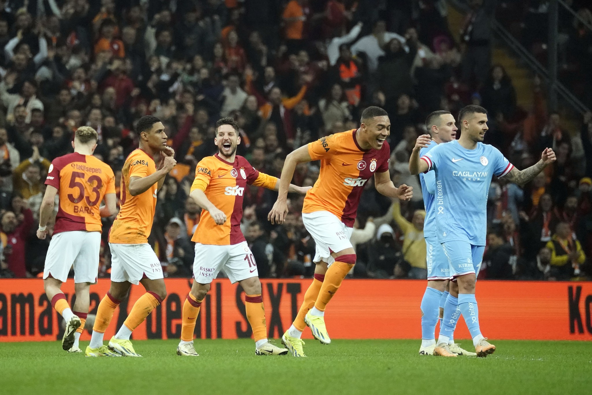 Galatasaray antalya maci canli