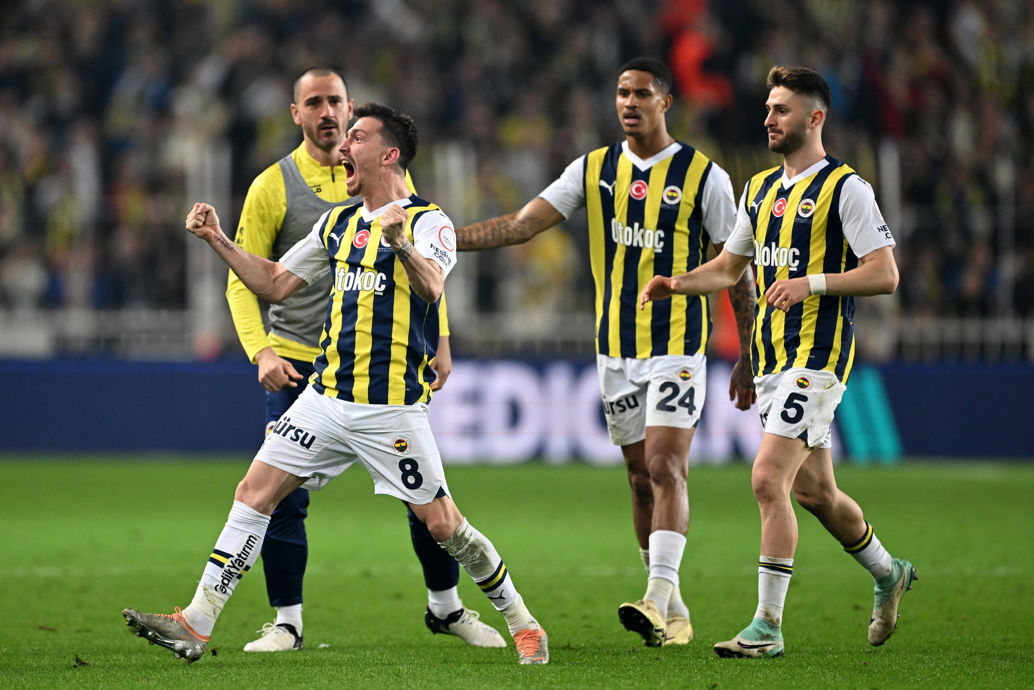 Fenerbahçe’de kaptanlar dümene geçti! Vazgeçmek yok