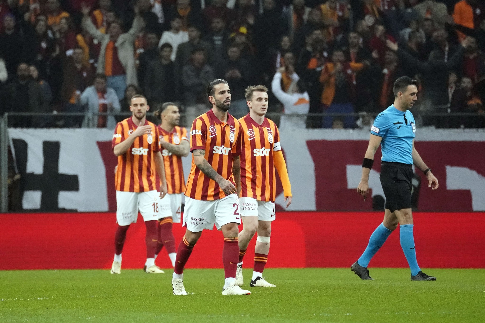 TRANSFER HABERİ: Galatasaray’da radikal karar! Yeni sezonda yoklar