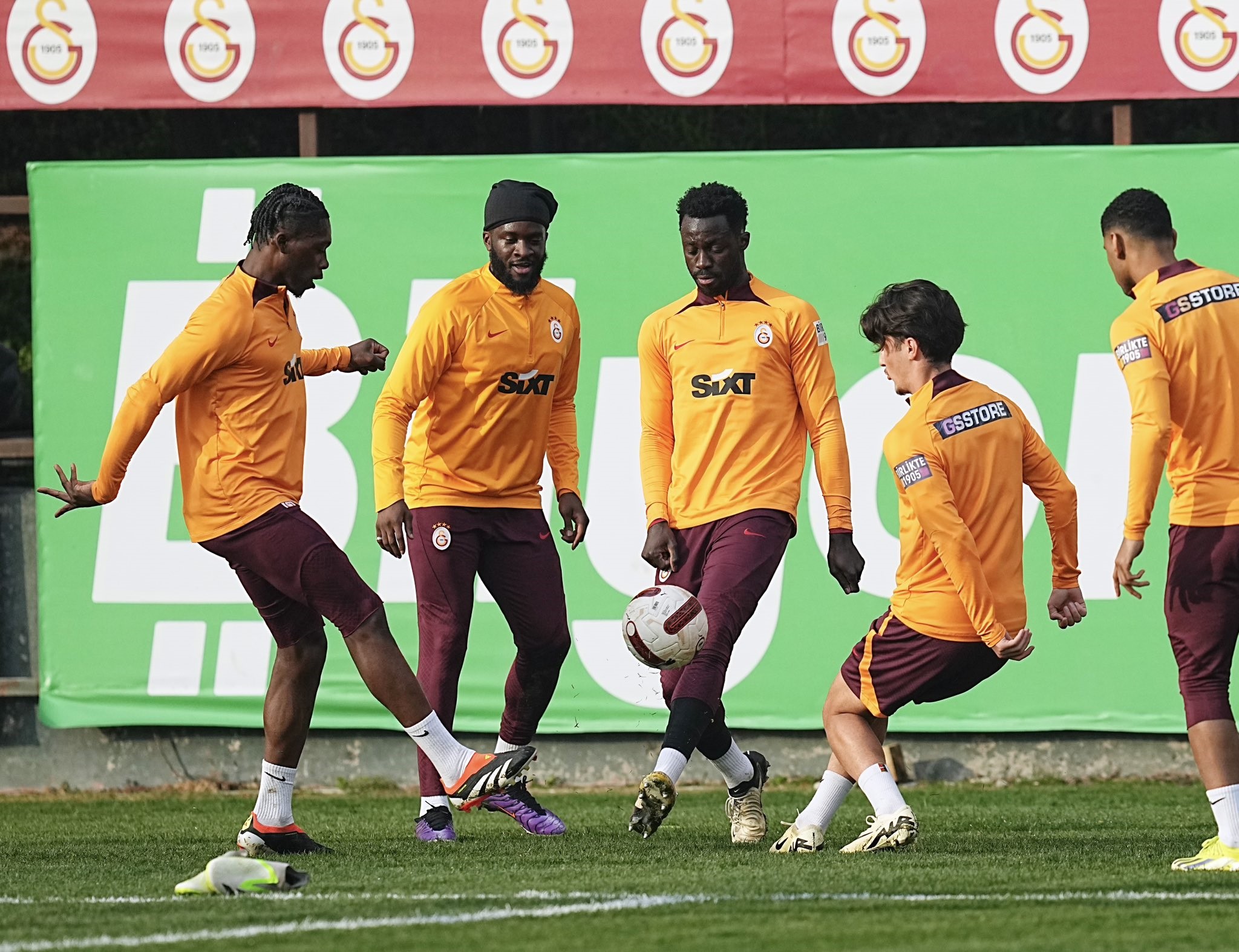 Galatasaray’a bedava forvet! Vinicius’un yerine gelecek