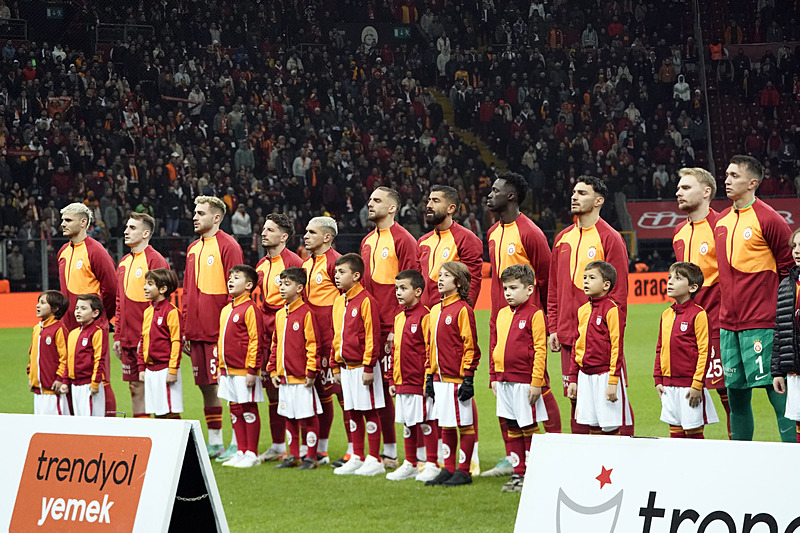 Dolmabahçe’de dev düello! İşte Beşiktaş-Galatasaray derbisinin muhtemel 11’leri