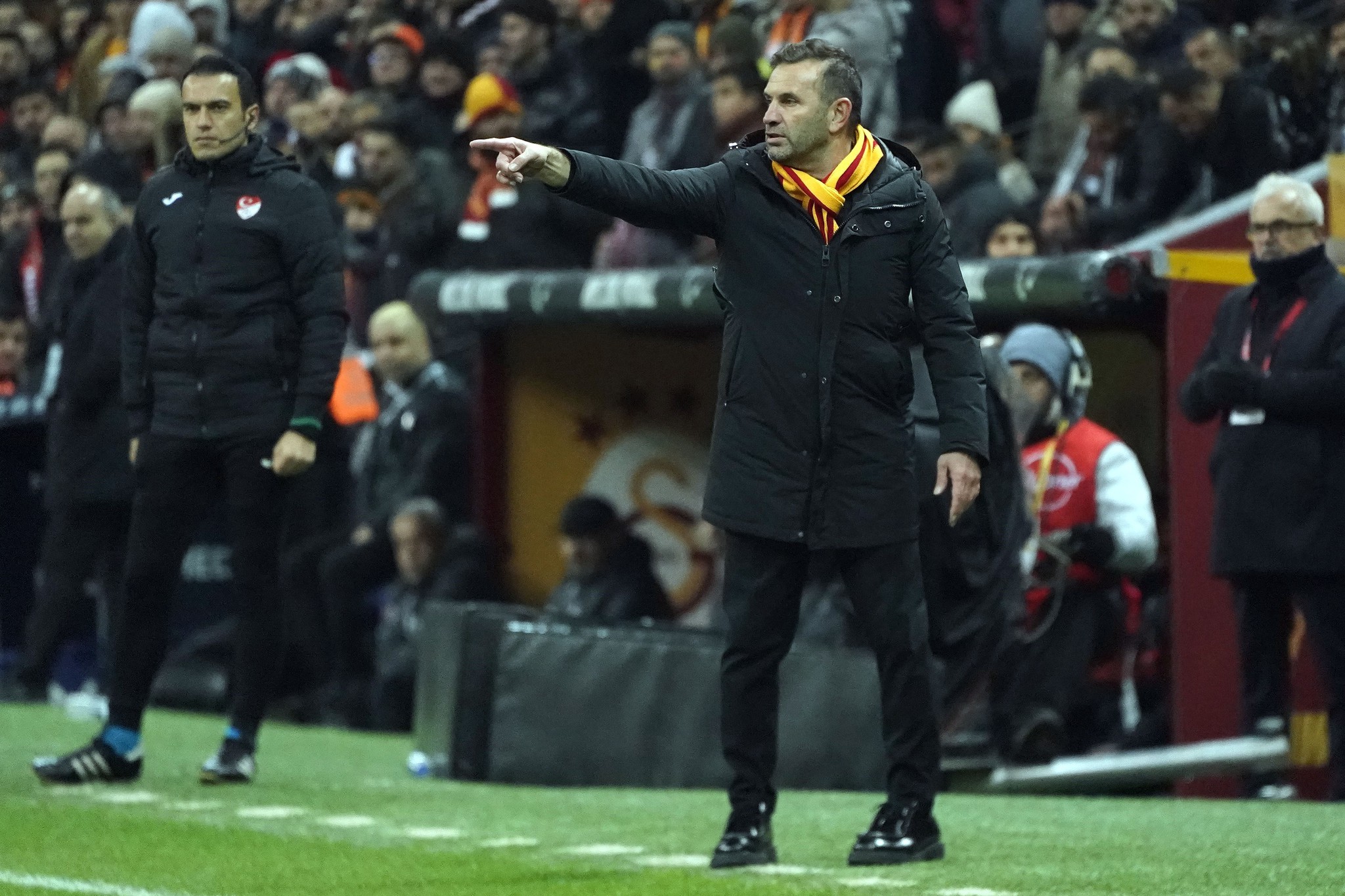Galatasaray’ın yeni imparatoru Okan Buruk! Fatih Terim’in izinden gidiyor