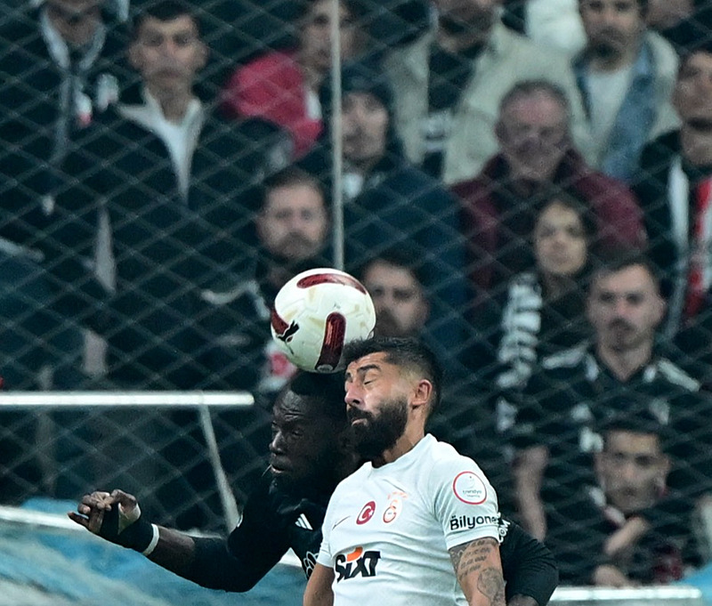 Spor yazarları Beşiktaş - Galatasaray derbisini yorumladı!