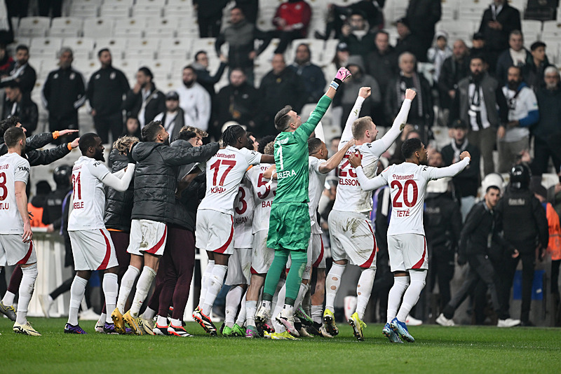 Fenerbahçe-Galatasaray yarışı alev aldı! İstatistiklere göre şampiyon...