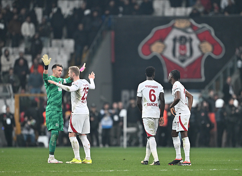 Fenerbahçe-Galatasaray yarışı alev aldı! İstatistiklere göre şampiyon...