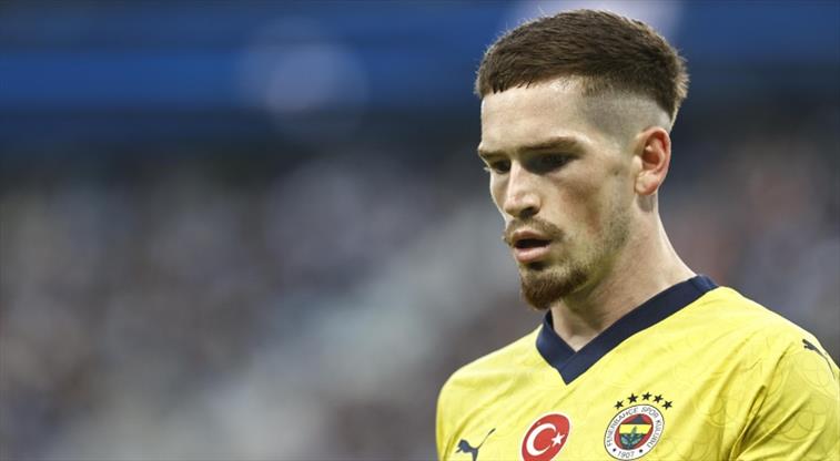 Yıldız isim isyan etti! Fenerbahçe’de ayrılık
