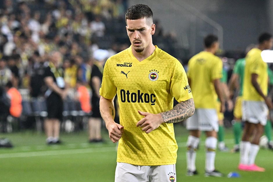 Yıldız isim isyan etti! Fenerbahçe’de ayrılık