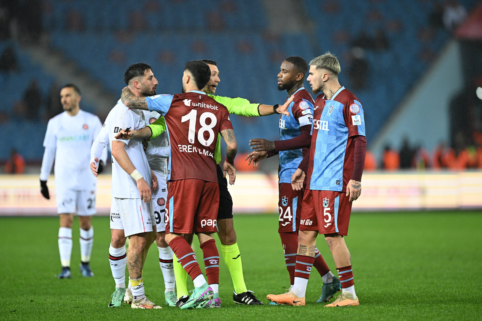 Spor yazarları Trabzonspor - Fatih Karagümrük maçını değerlendirdi