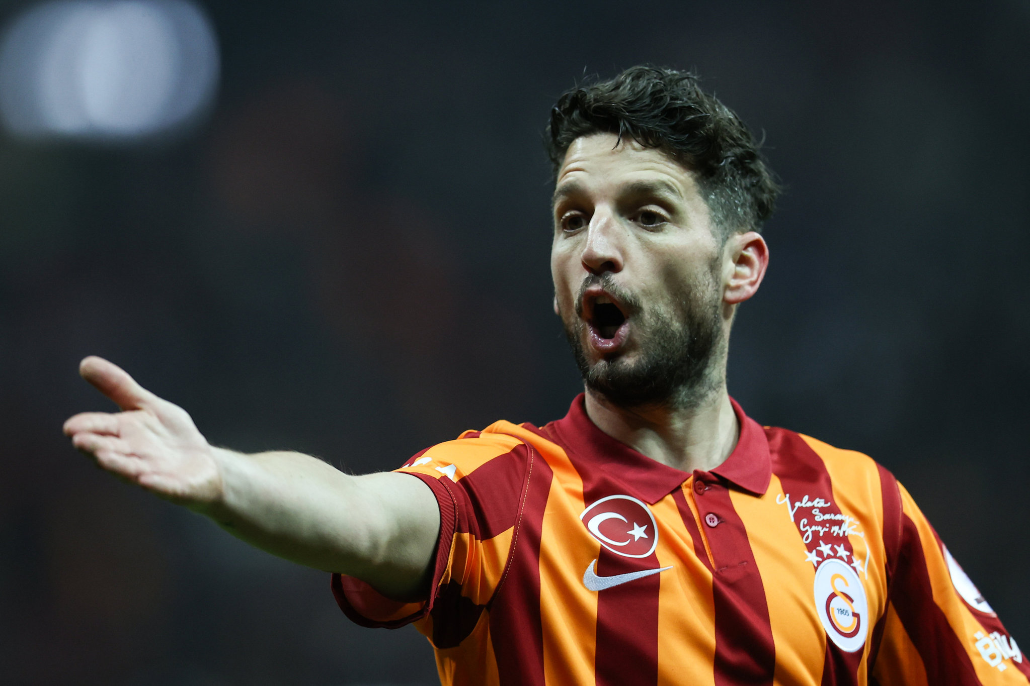 Galatasaray’da gündem Dries Mertens! Menajeri İstanbul’a davet edildi