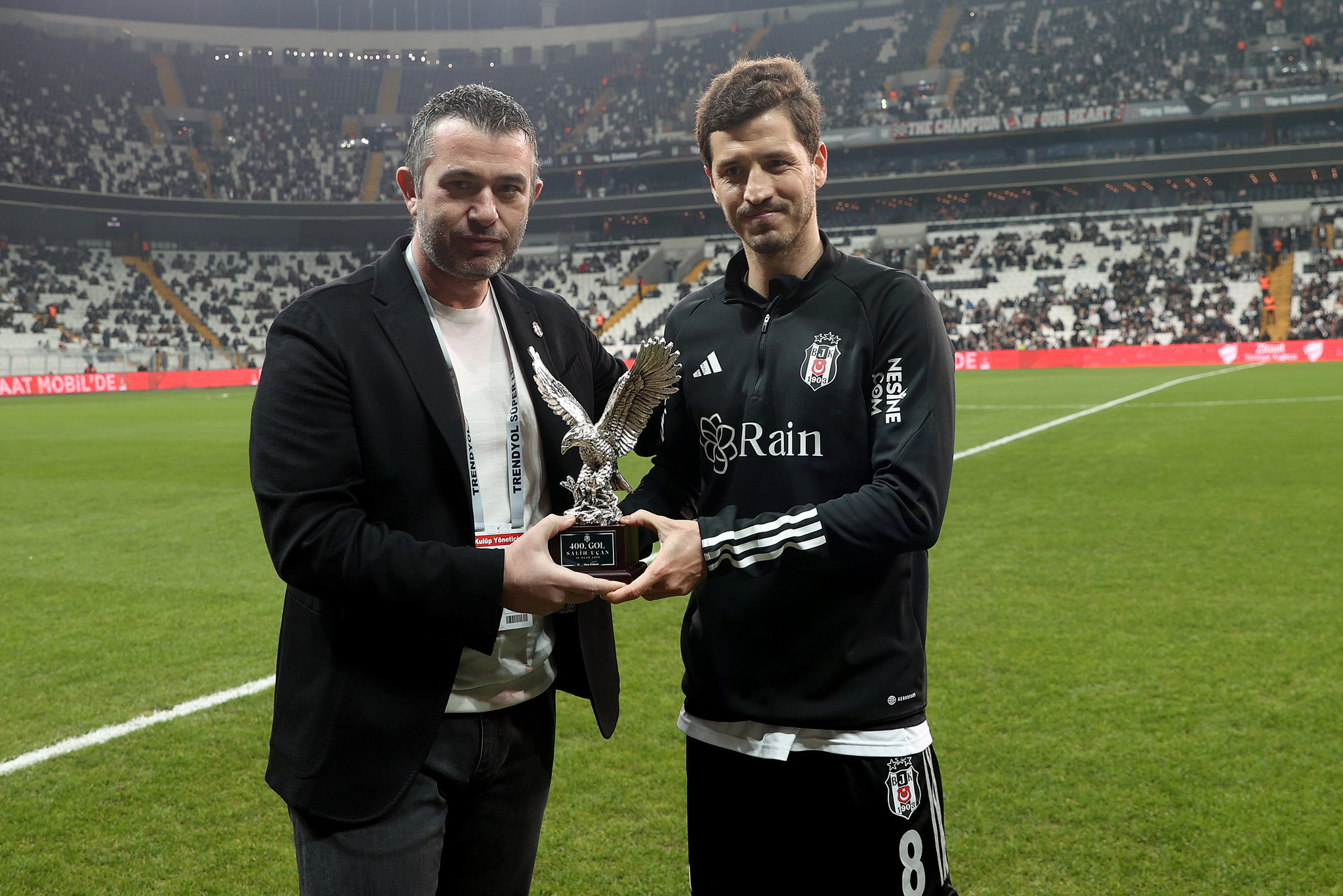Beşiktaş’ta Salih Uçan şoku!