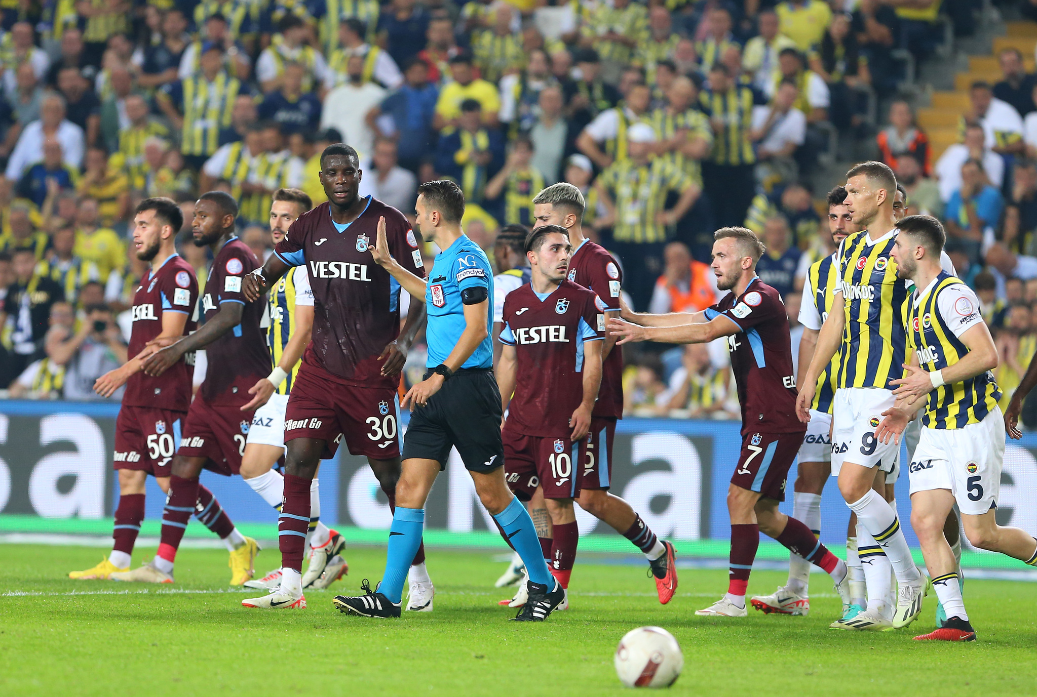 Gözler Akyazı’da! İşte Trabzonspor - Fenerbahçe maçının muhtemel 11’leri