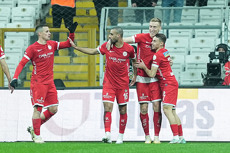 İşte Süper Lig’in en değerli takımları! Beşiktaş, Fenerbahçe, Galatasaray ve Trabzonspor...