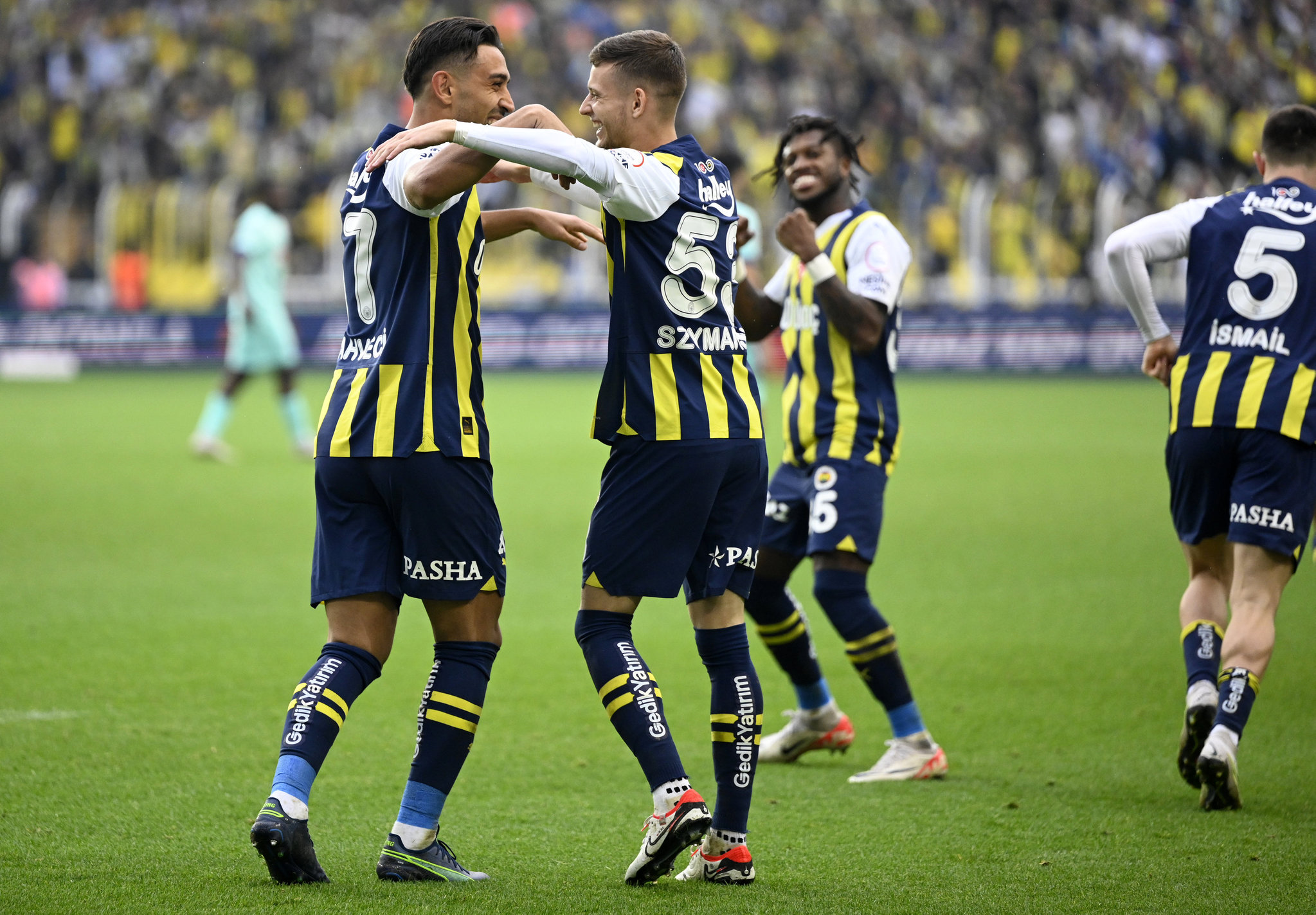 Fenerbahçe’den flaş karar! İrfan Can Kahveci...