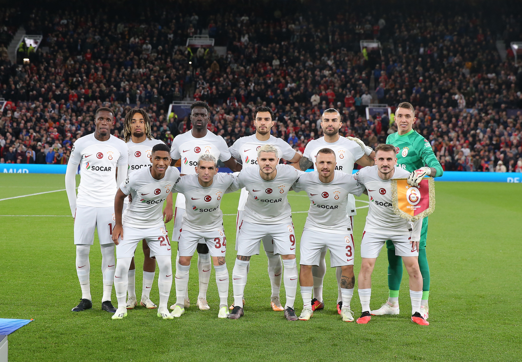 Galatasaray’ı bekleyen büyük tehlike! 12 futbolcu...