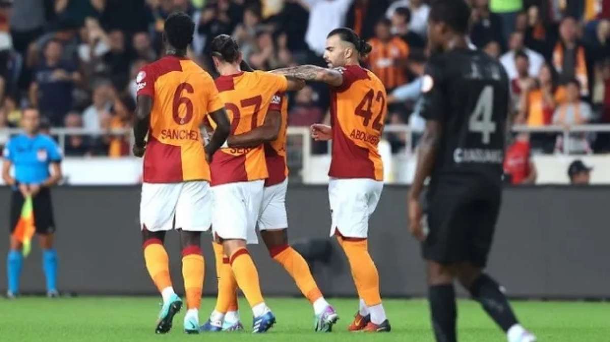 TRANSFER HABERİ | Galatasaray’da yaprak dökümü! O yıldızlara talip oldular