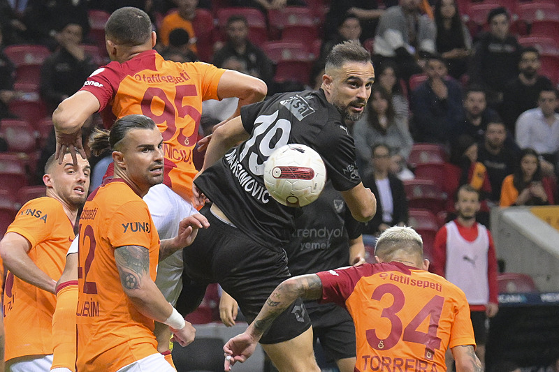 Spor yazarları Galatasaray - Hatayspor maçını değerlendirdi.