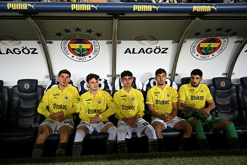 İşte Fenerbahçe’nin Süper Kupa finaline çıkması beklenen U19 takımı futbolcuları!