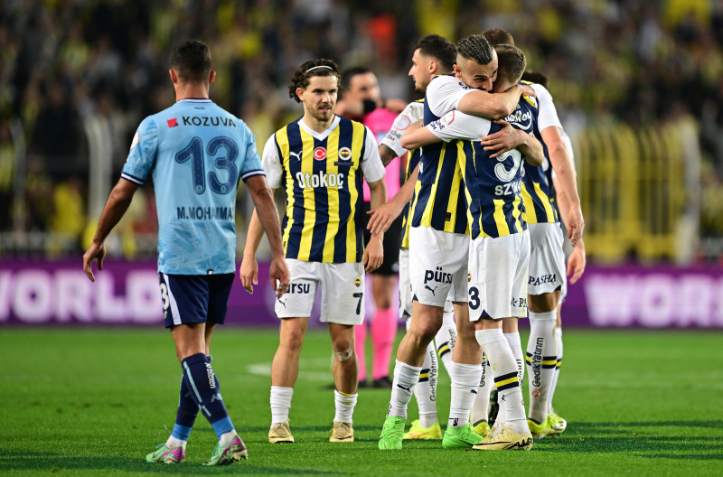 Fenerbahçe’de Rade Kruic rüzgarı! İsmail Kartal’ın gözüne girdi
