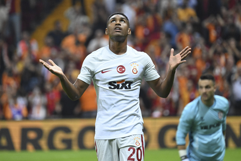 TRANSFER HABERİ: Galatasaray’a Tete piyangosu! 8 milyon Euro...